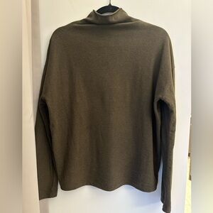 Vince Dark Green Long Sleeve Top